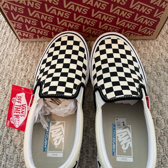 Vans Checkerboard Slip On NWT - Picture 6 of 9